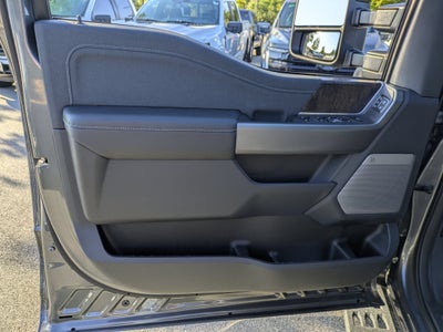 2027 Ford Super Duty F-250 SRW LARIAT
