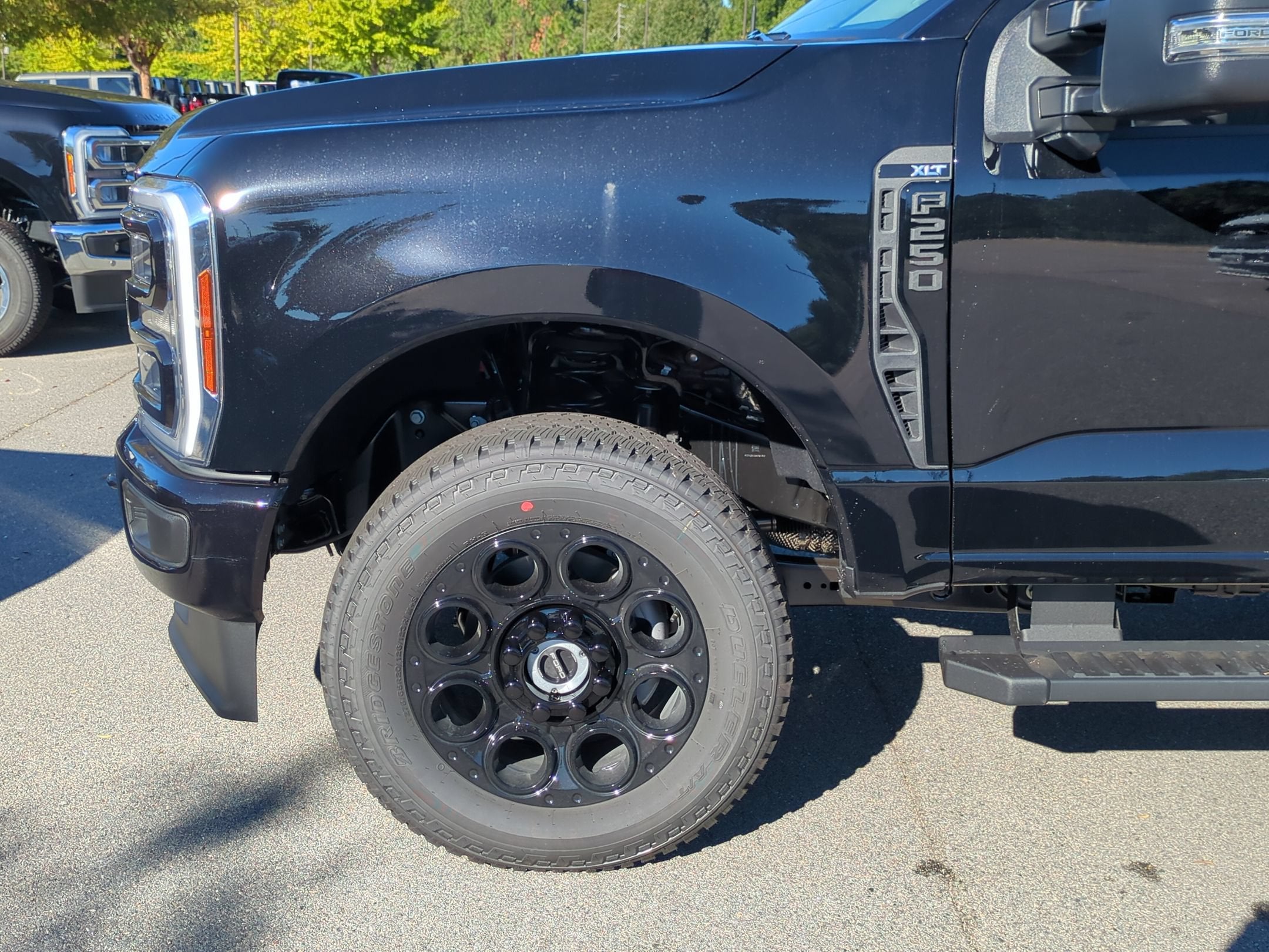 2027 Ford Super Duty F-250 SRW XLT
