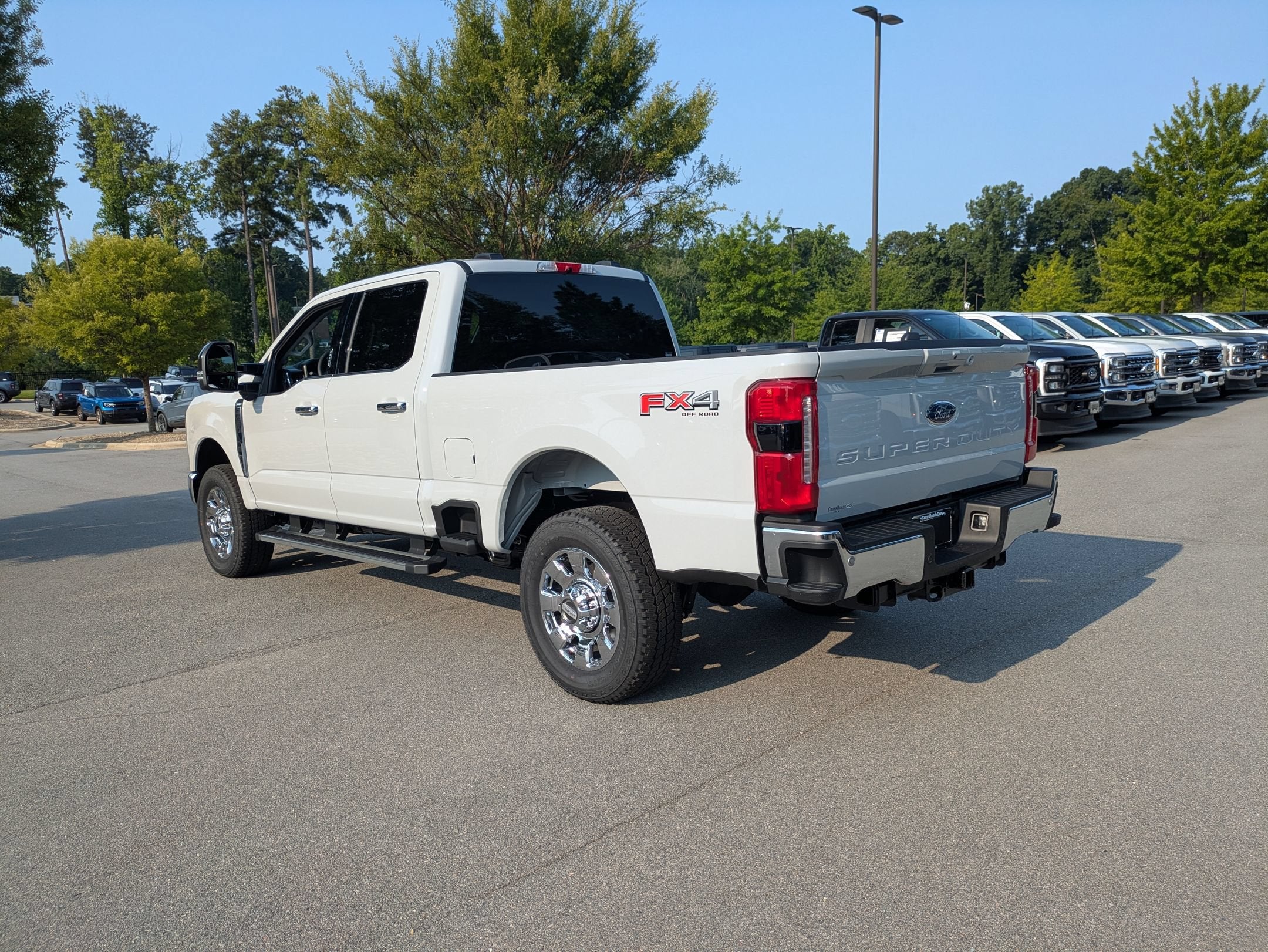 2026 Ford Super Duty F-250 SRW LARIAT