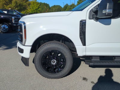 2027 Ford Super Duty F-250 SRW XLT