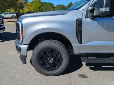 2027 Ford Super Duty F-250 SRW XLT
