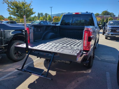 2027 Ford Super Duty F-250 SRW XLT