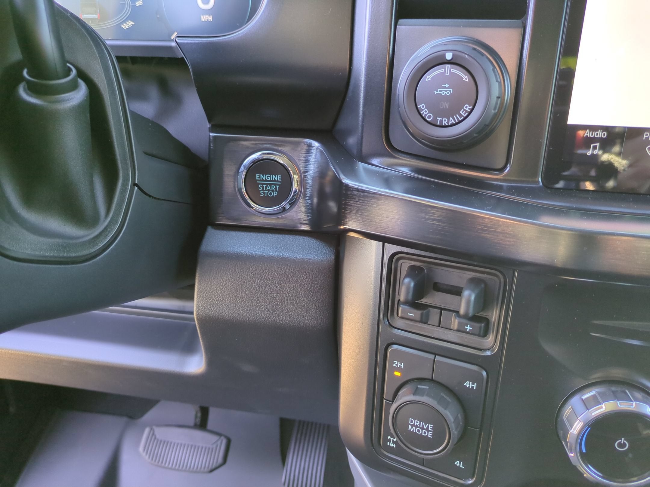 2027 Ford Super Duty F-250 SRW LARIAT