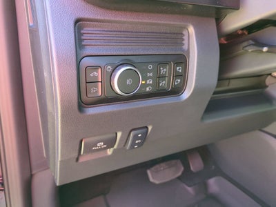 2027 Ford Super Duty F-250 SRW LARIAT