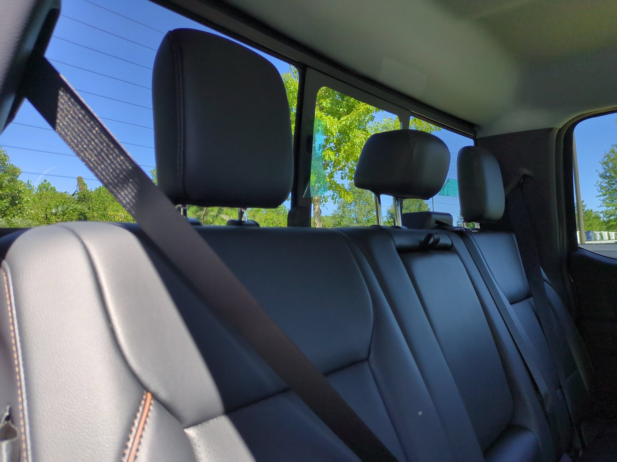 2027 Ford Super Duty F-250 SRW LARIAT