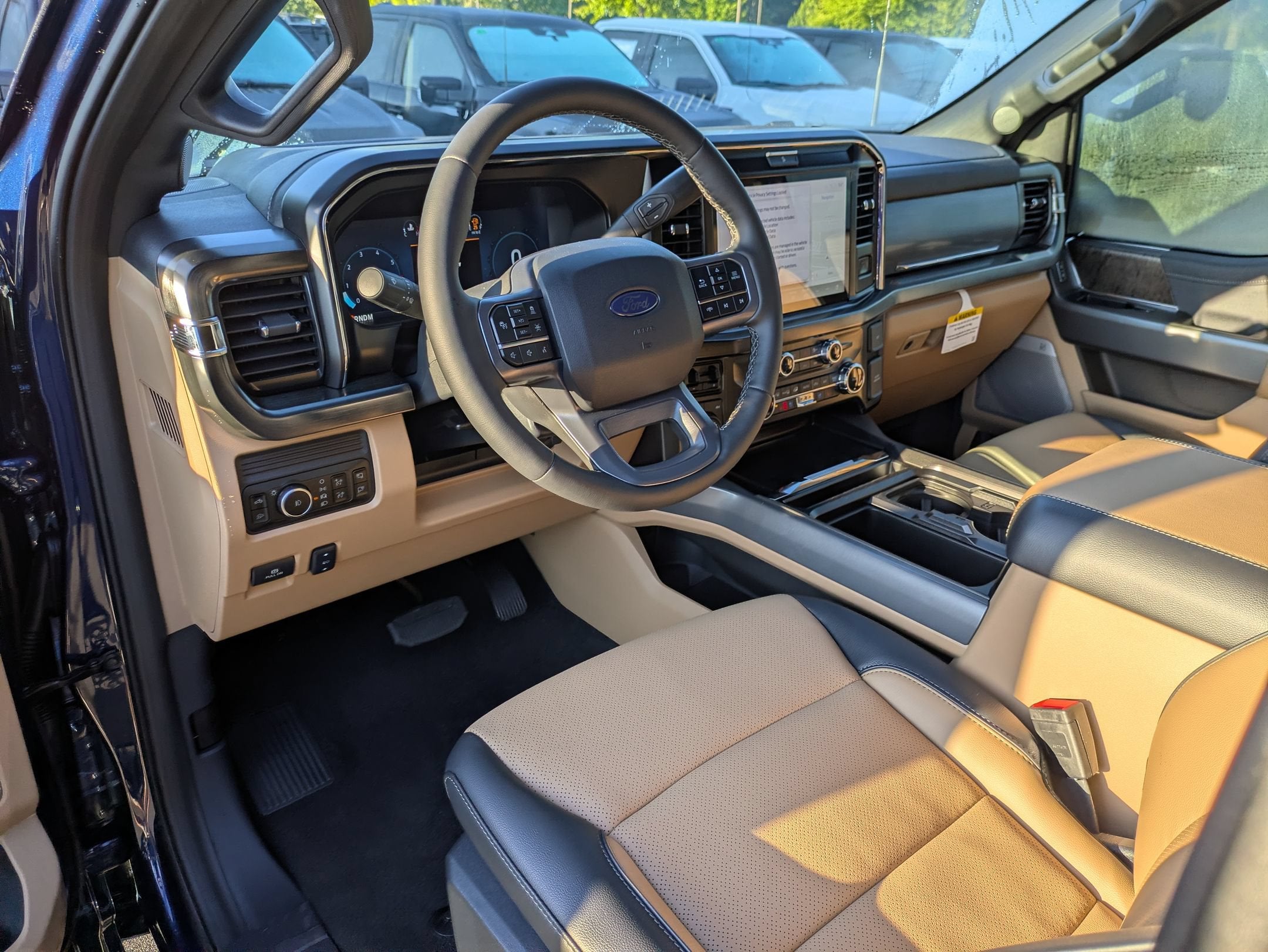 2027 Ford Super Duty F-250 SRW LARIAT