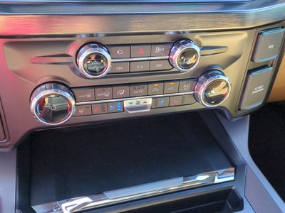 2027 Ford Super Duty F-250 SRW LARIAT
