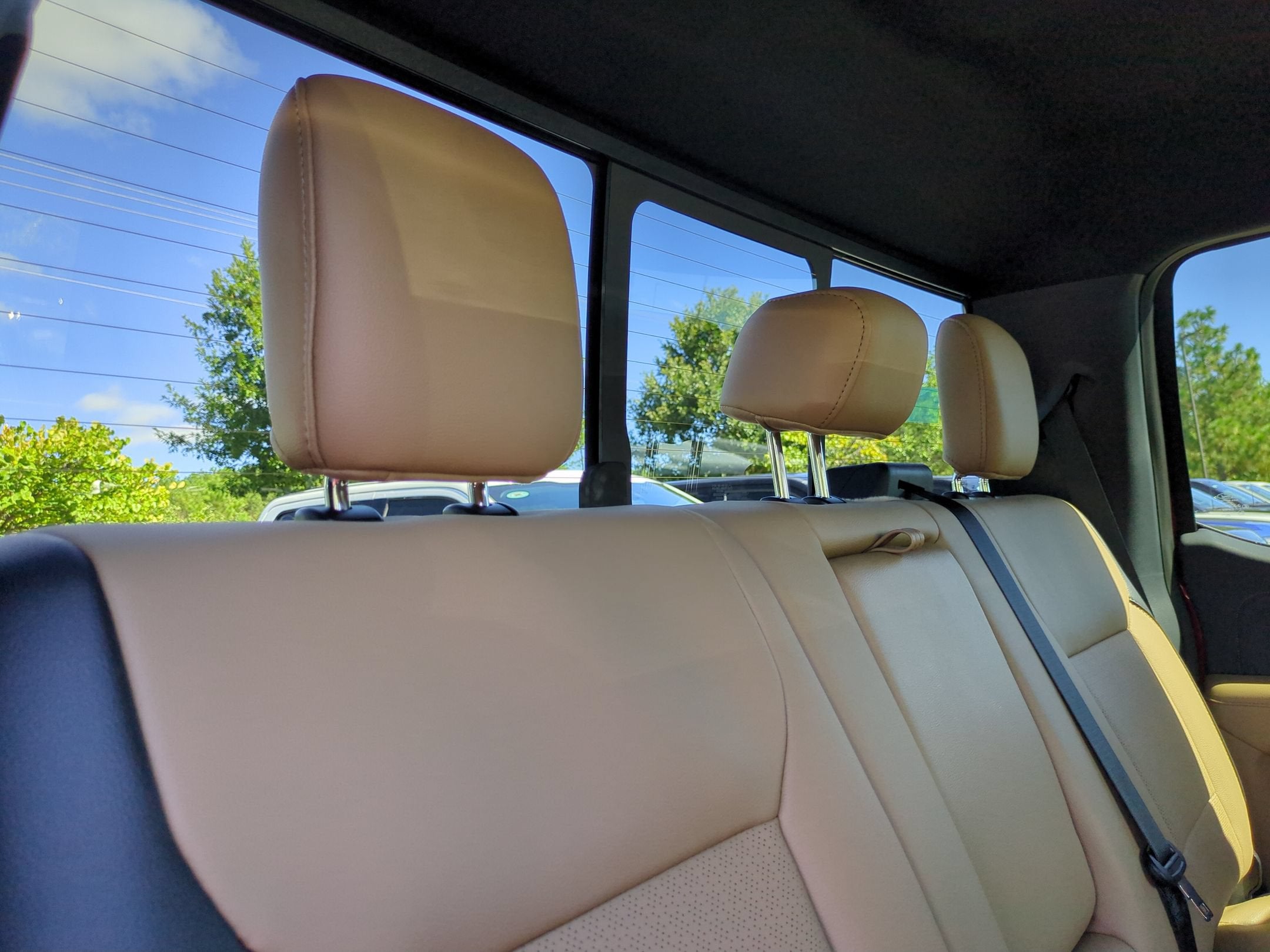 2027 Ford Super Duty F-250 SRW LARIAT