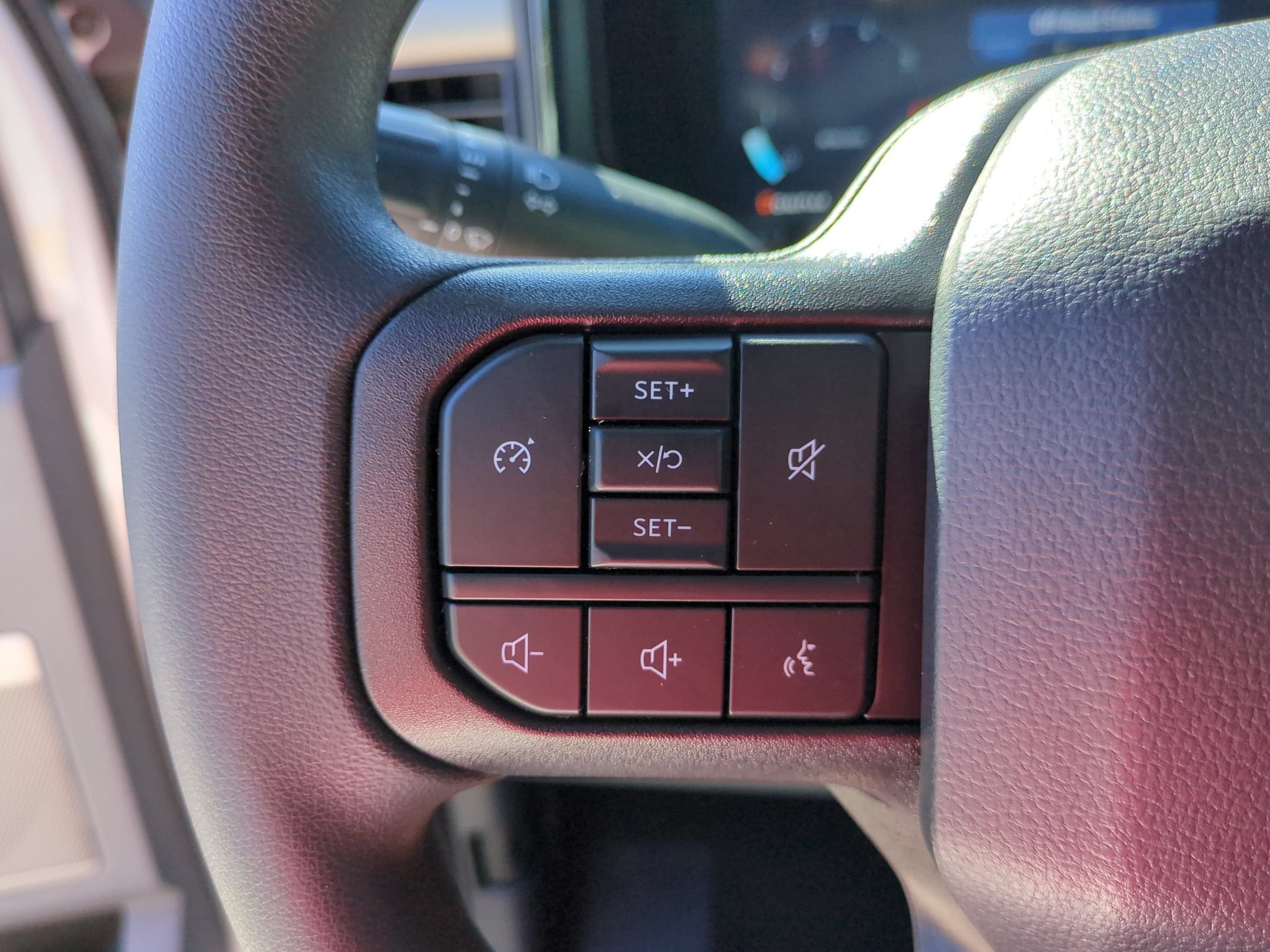 2027 Ford Super Duty F-250 SRW XLT
