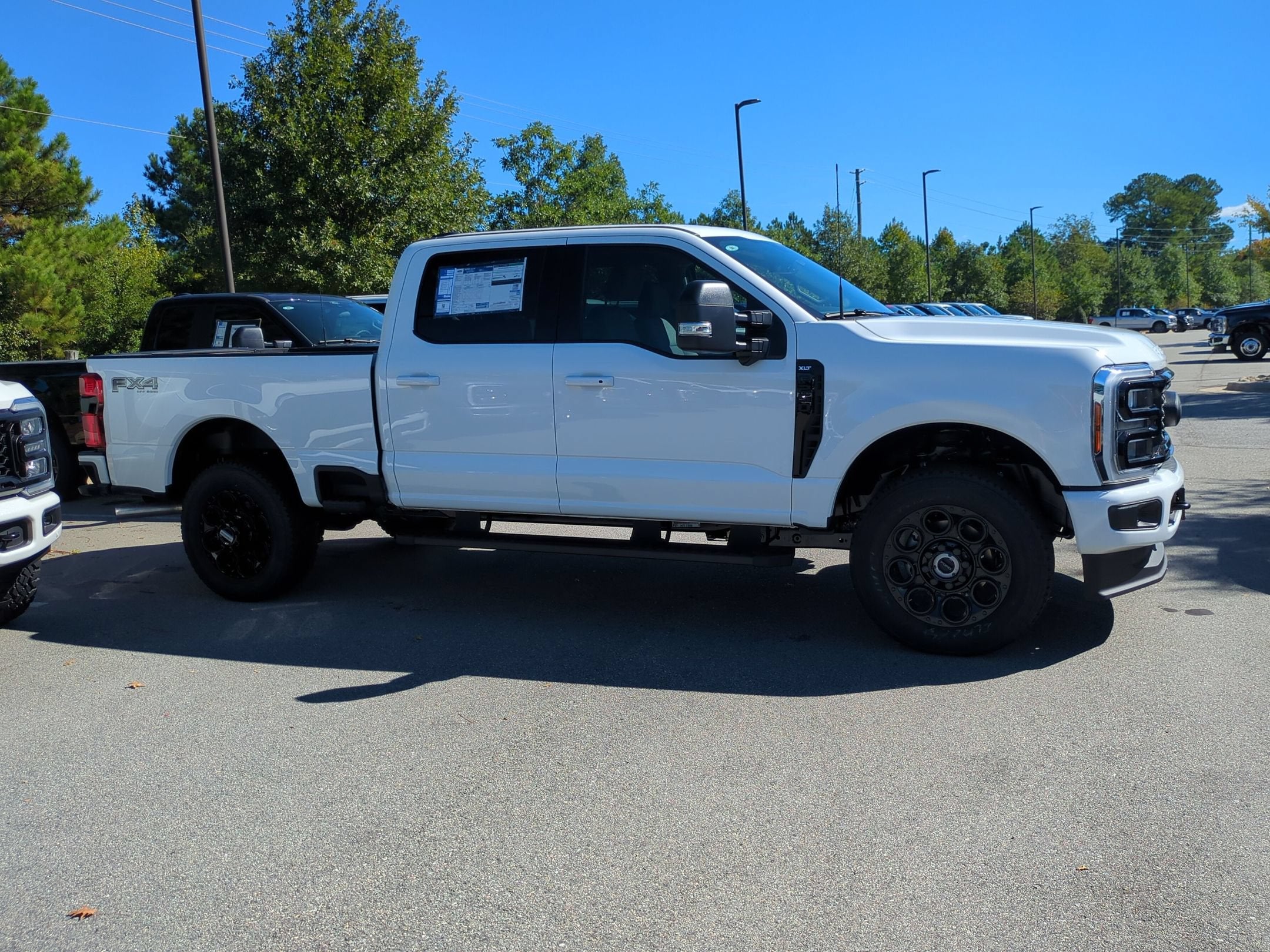 2027 Ford Super Duty F-250 SRW XLT