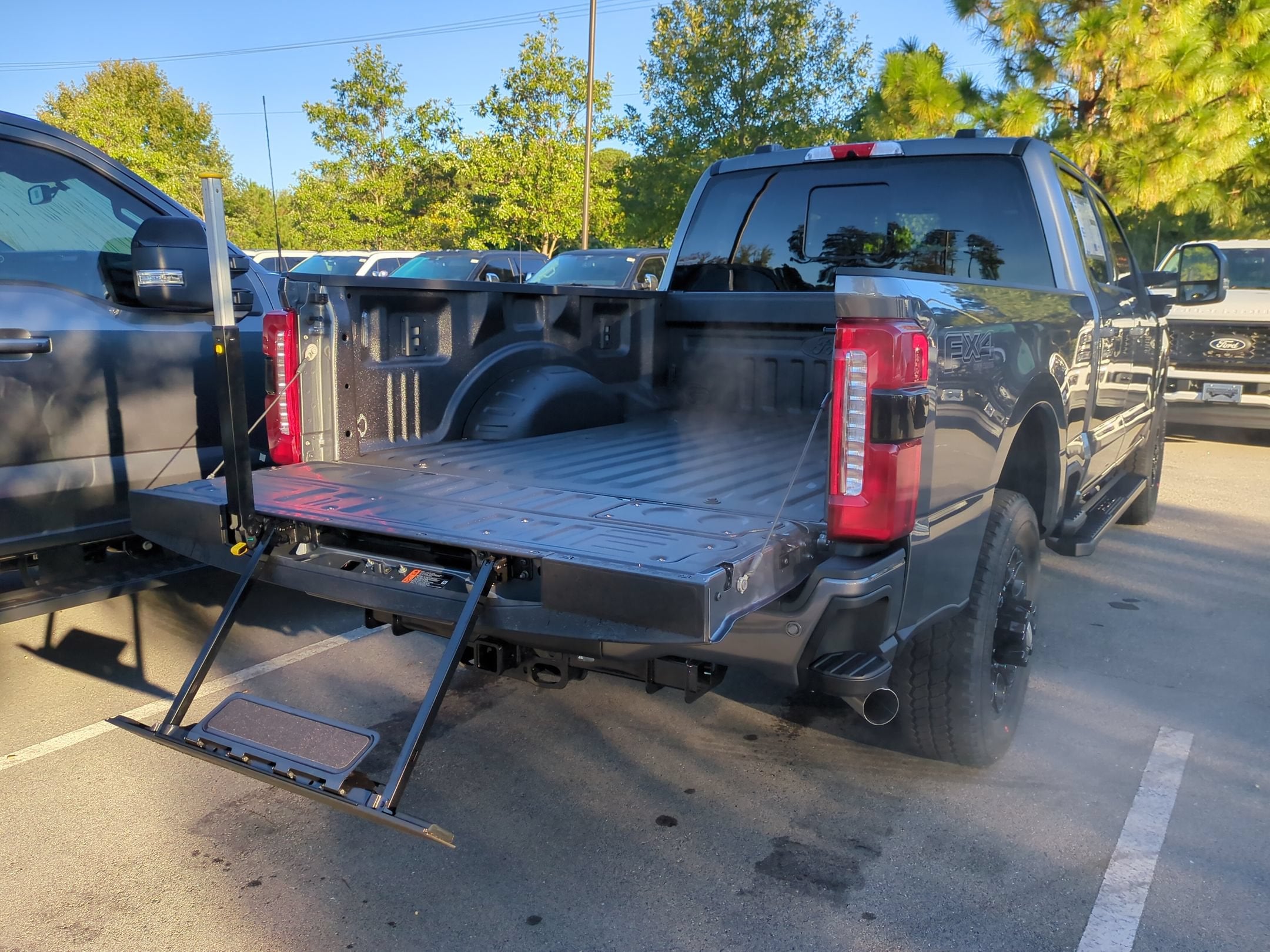 2027 Ford Super Duty F-250 SRW XLT