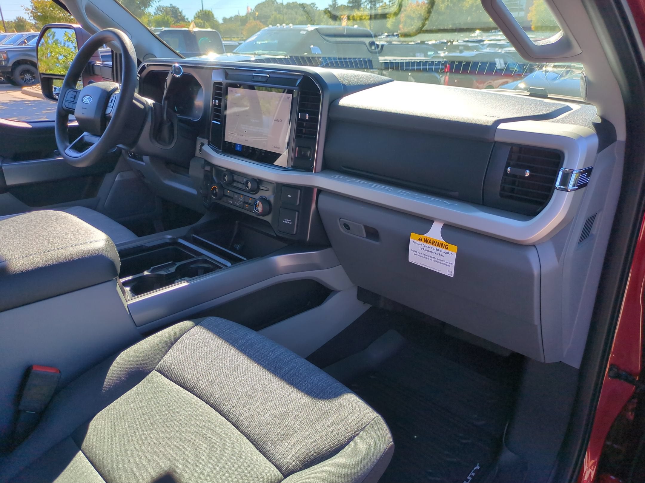 2027 Ford Super Duty F-250 SRW XLT