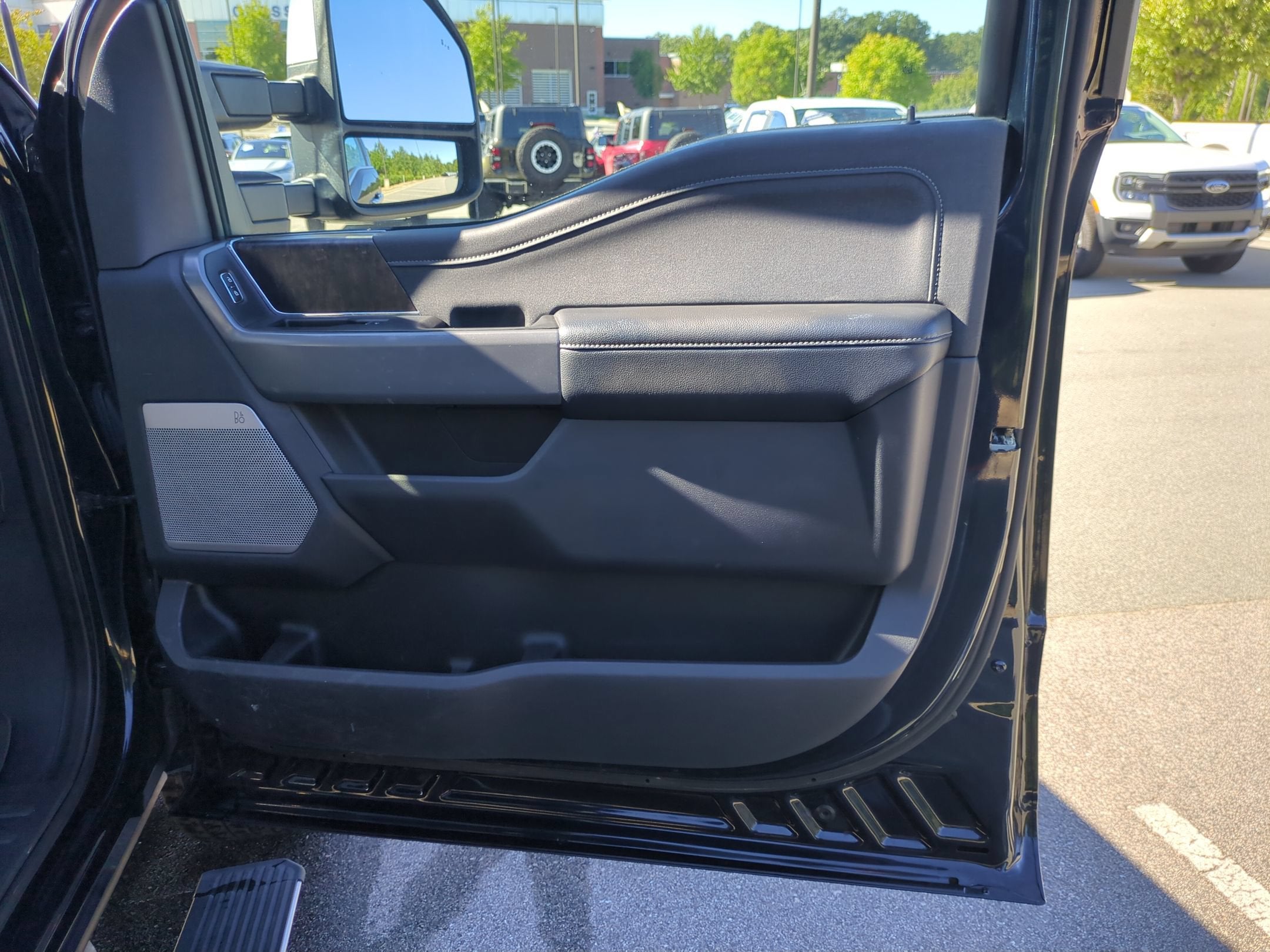 2024 Ford Super Duty F-250 SRW LARIAT
