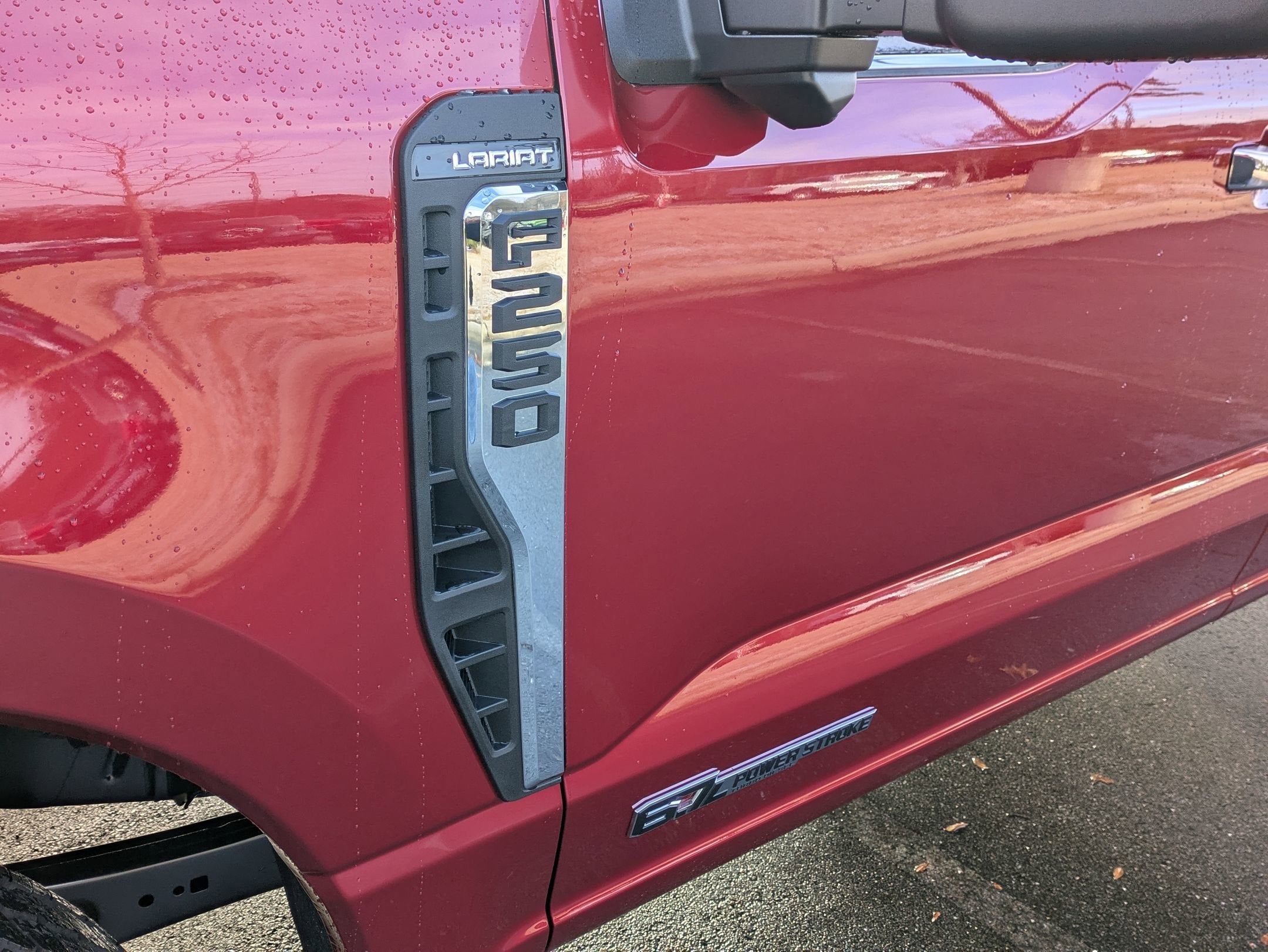 2026 Ford Super Duty F-250 SRW LARIAT