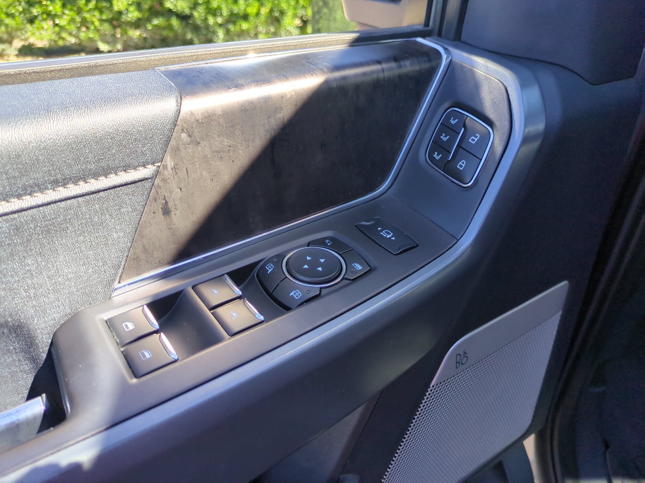2024 Ford Super Duty F-250 SRW LARIAT