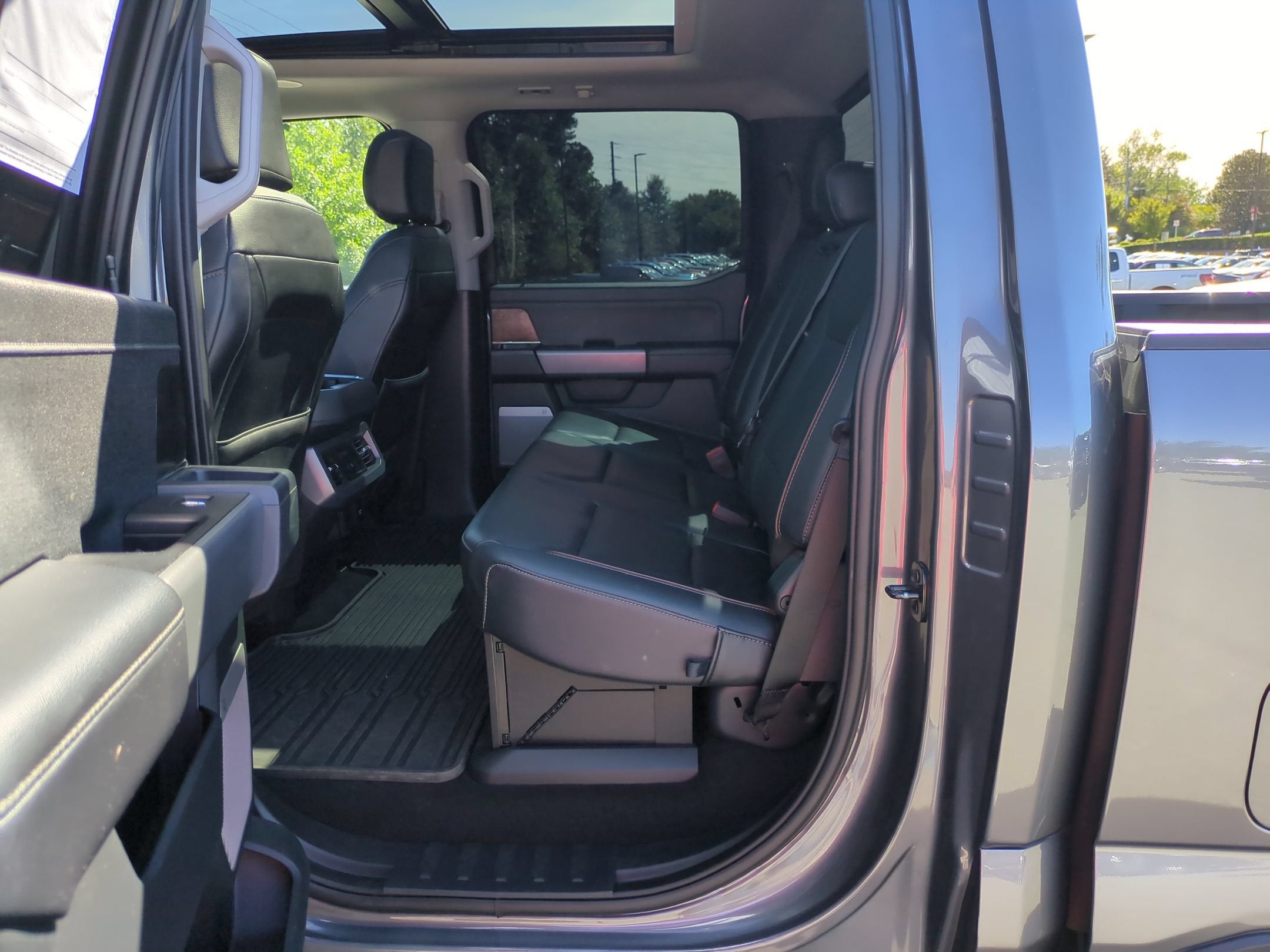 2024 Ford Super Duty F-250 SRW LARIAT