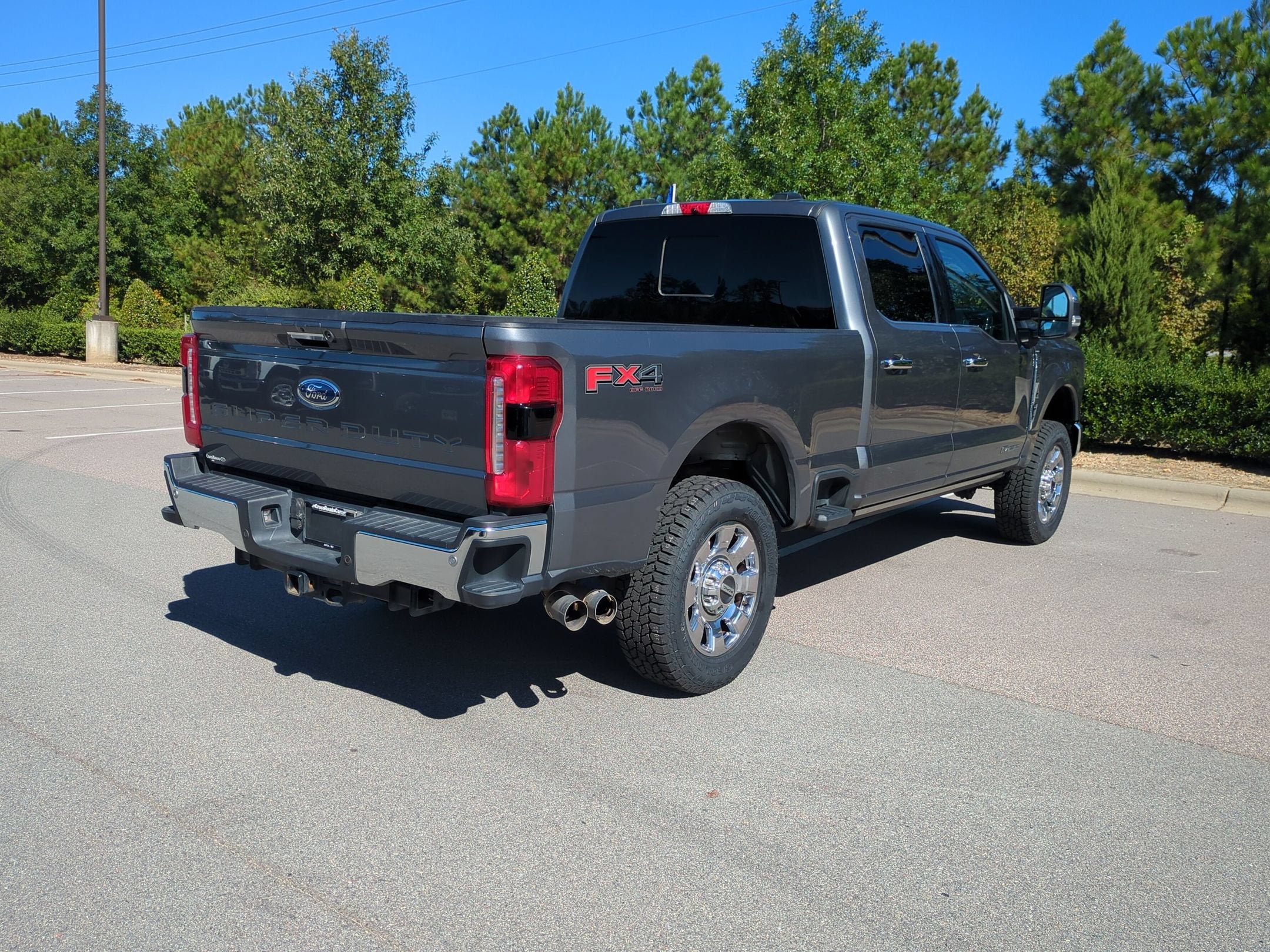 2024 Ford Super Duty F-250 SRW LARIAT
