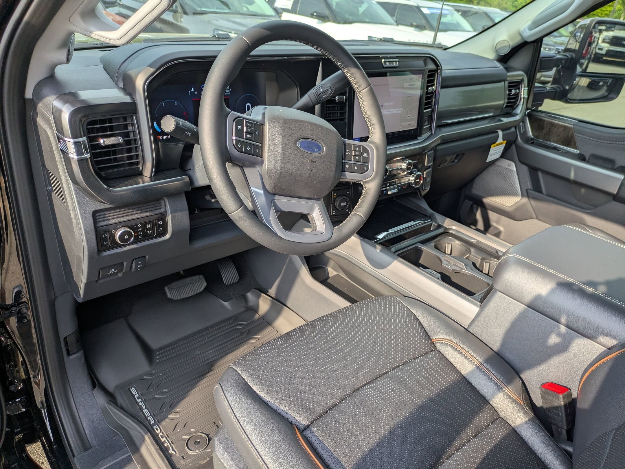 2026 Ford Super Duty F-250 SRW LARIAT