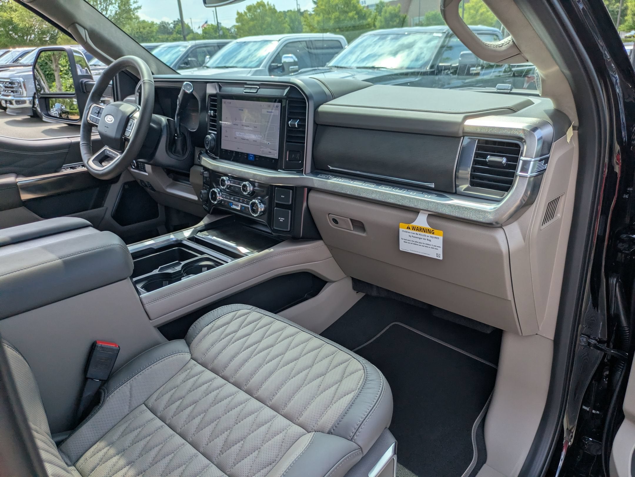 2026 Ford Super Duty F-350 SRW Platinum