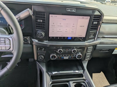2026 Ford Super Duty F-350 SRW LARIAT