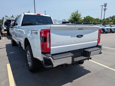 2026 Ford Super Duty F-350 SRW LARIAT