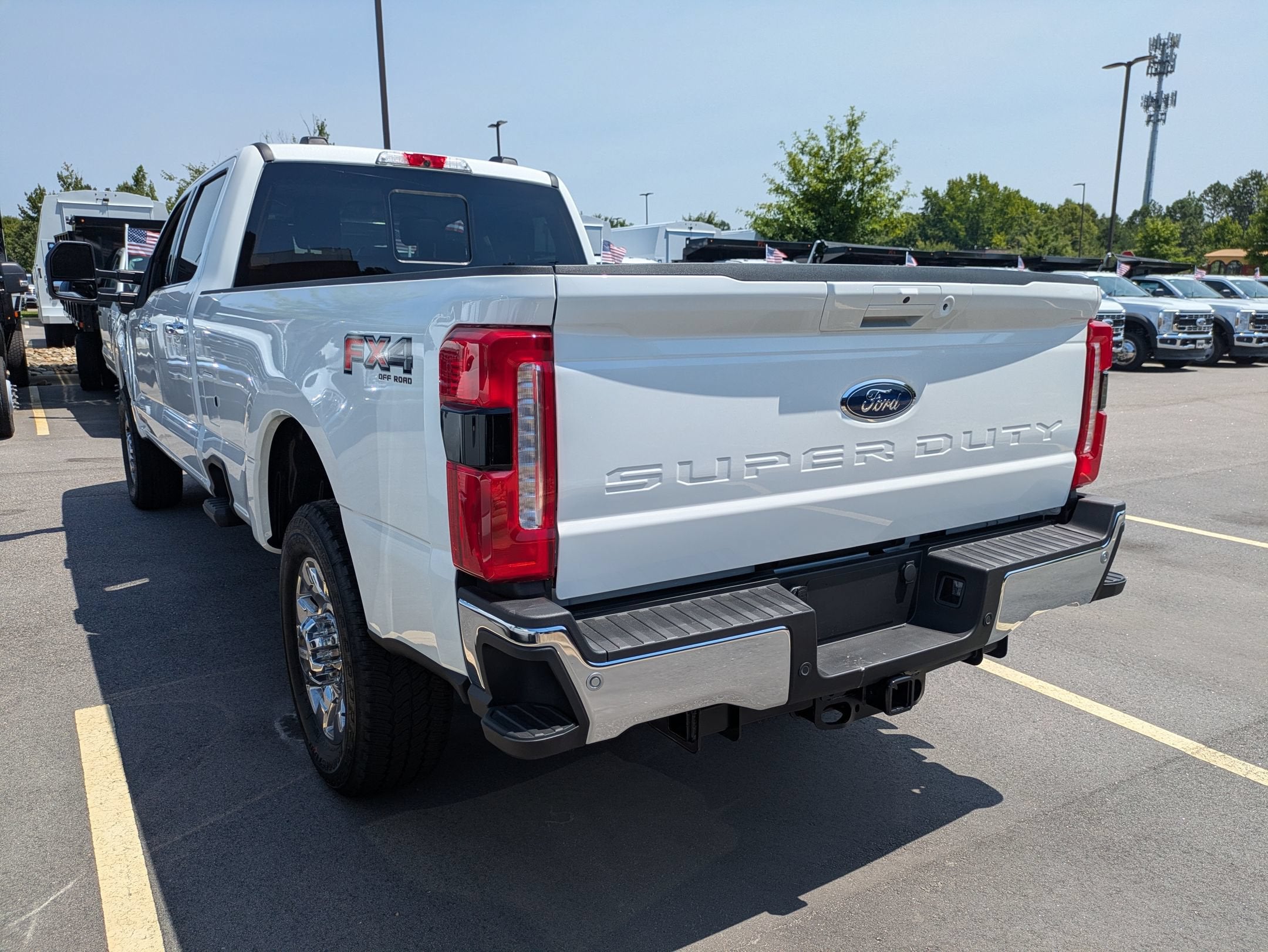 2026 Ford Super Duty F-350 SRW LARIAT