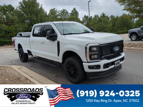 2027 Ford Super Duty F-350 SRW XLT