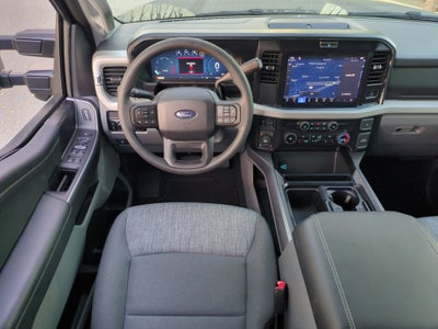 2027 Ford Super Duty F-350 SRW XLT