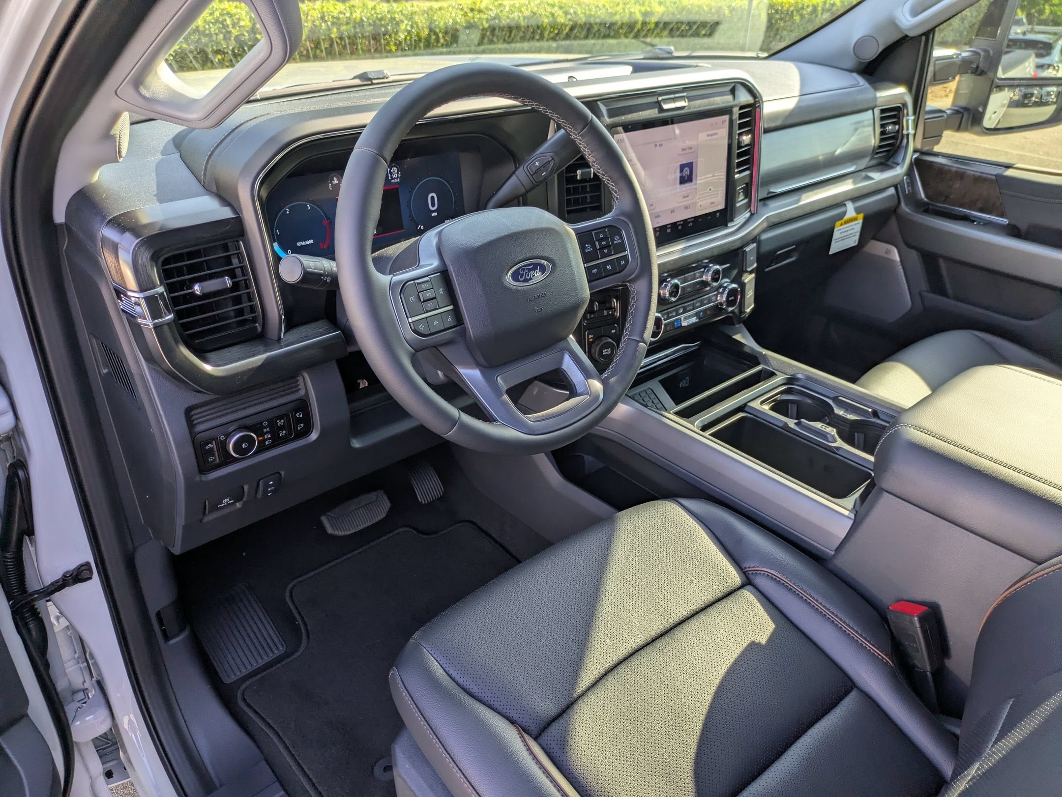 2026 Ford Super Duty F-350 SRW LARIAT