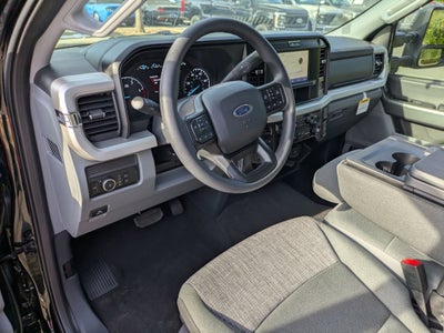 2026 Ford Super Duty F-350 SRW XLT