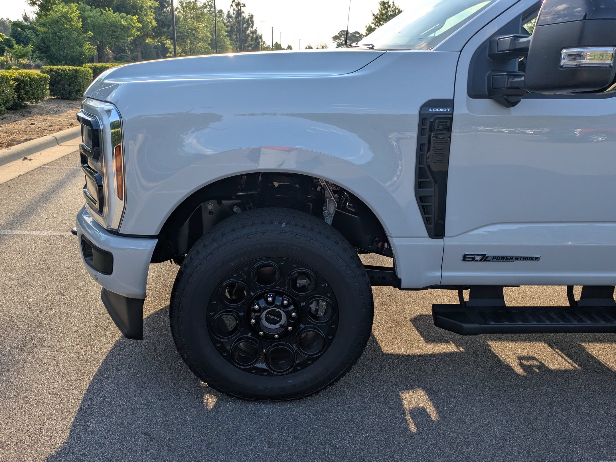 2026 Ford Super Duty F-350 SRW LARIAT