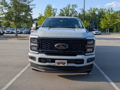 2026 Ford Super Duty F-350 SRW LARIAT