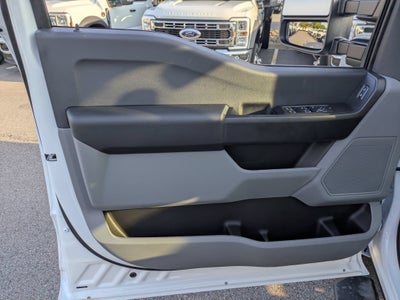 2026 Ford Super Duty F-350 SRW XL