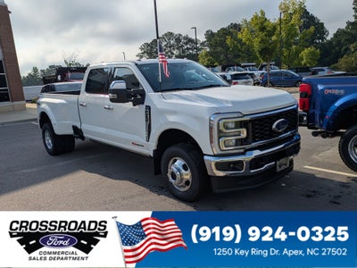 2026 Ford Super Duty F-350 DRW LARIAT