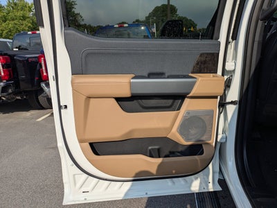 2026 Ford Super Duty F-350 DRW LARIAT