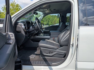2026 Ford Super Duty F-350 DRW LARIAT