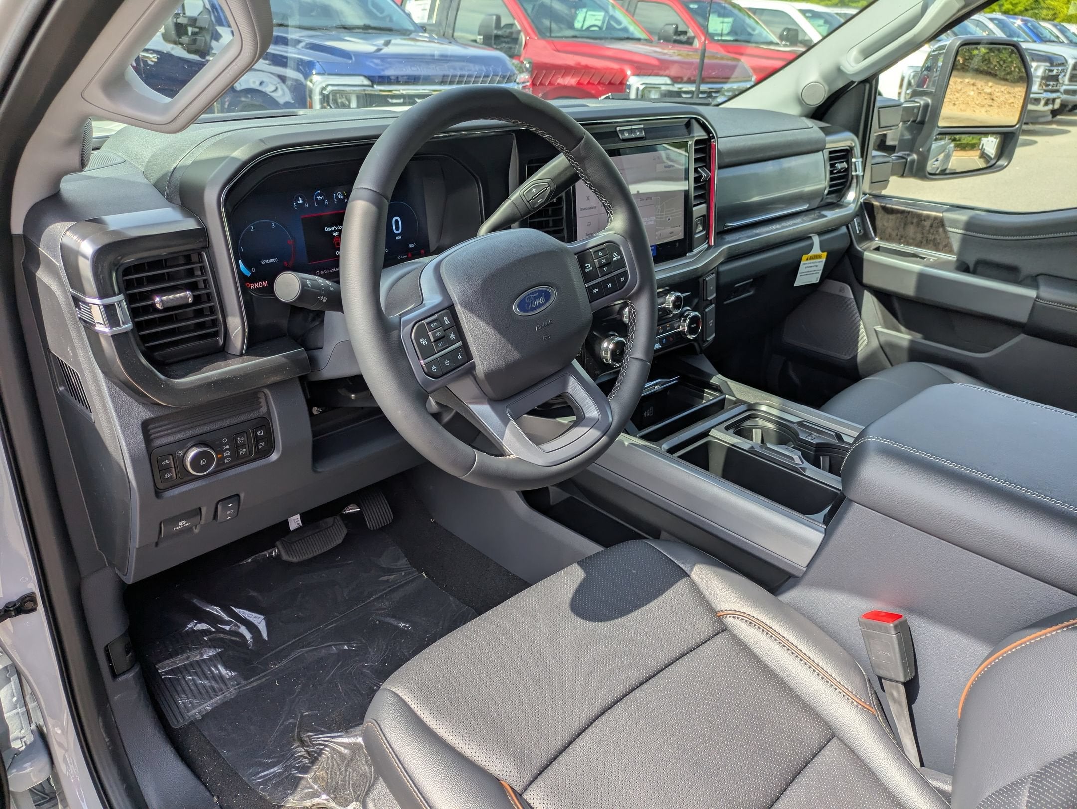 2026 Ford Super Duty F-350 DRW LARIAT