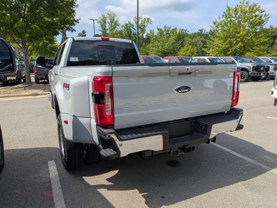2026 Ford Super Duty F-350 DRW LARIAT