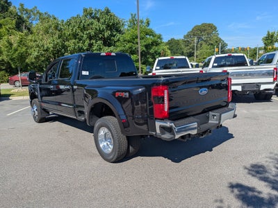 2026 Ford Super Duty F-350 DRW LARIAT