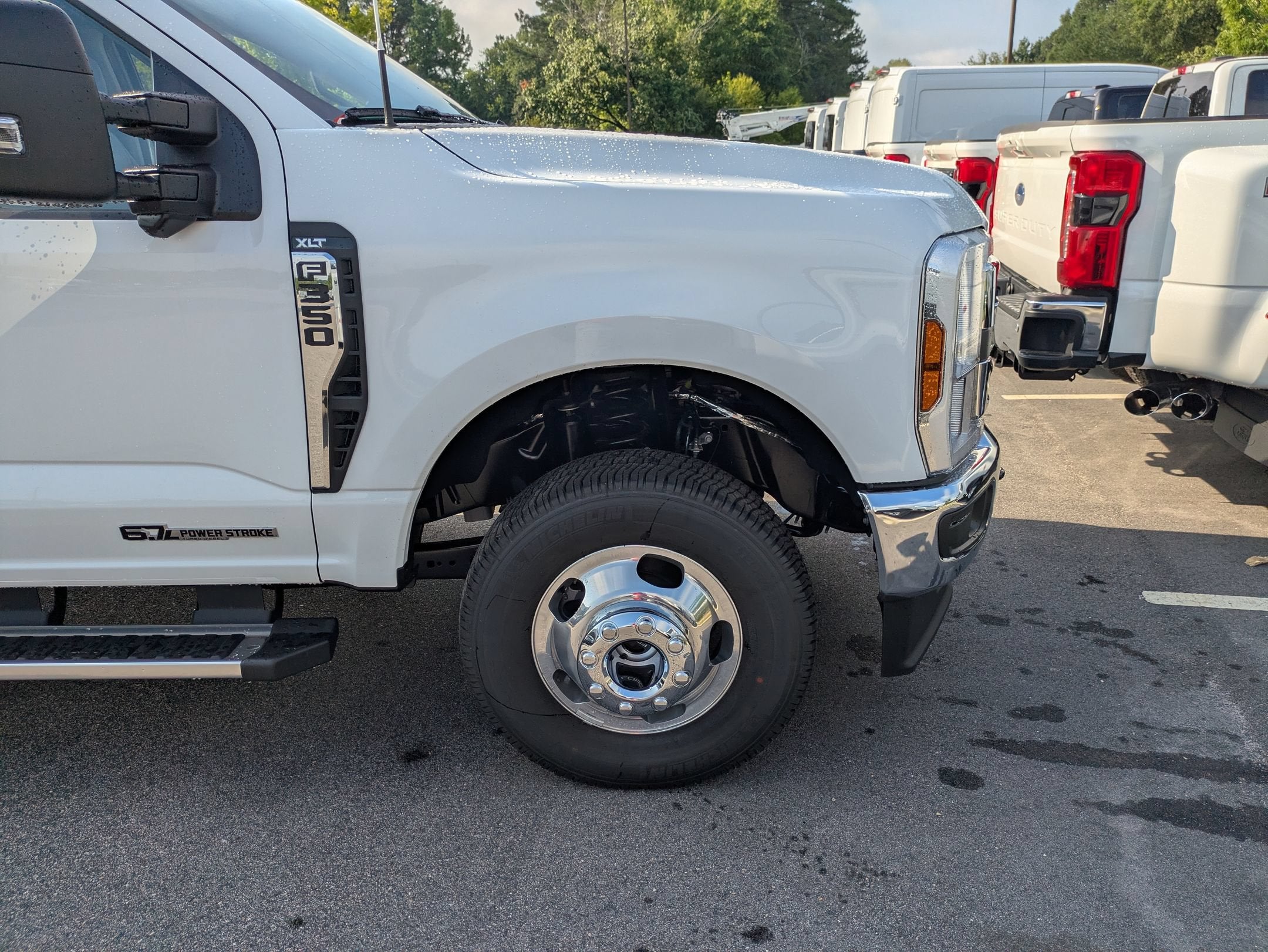 2026 Ford Super Duty F-350 DRW XLT