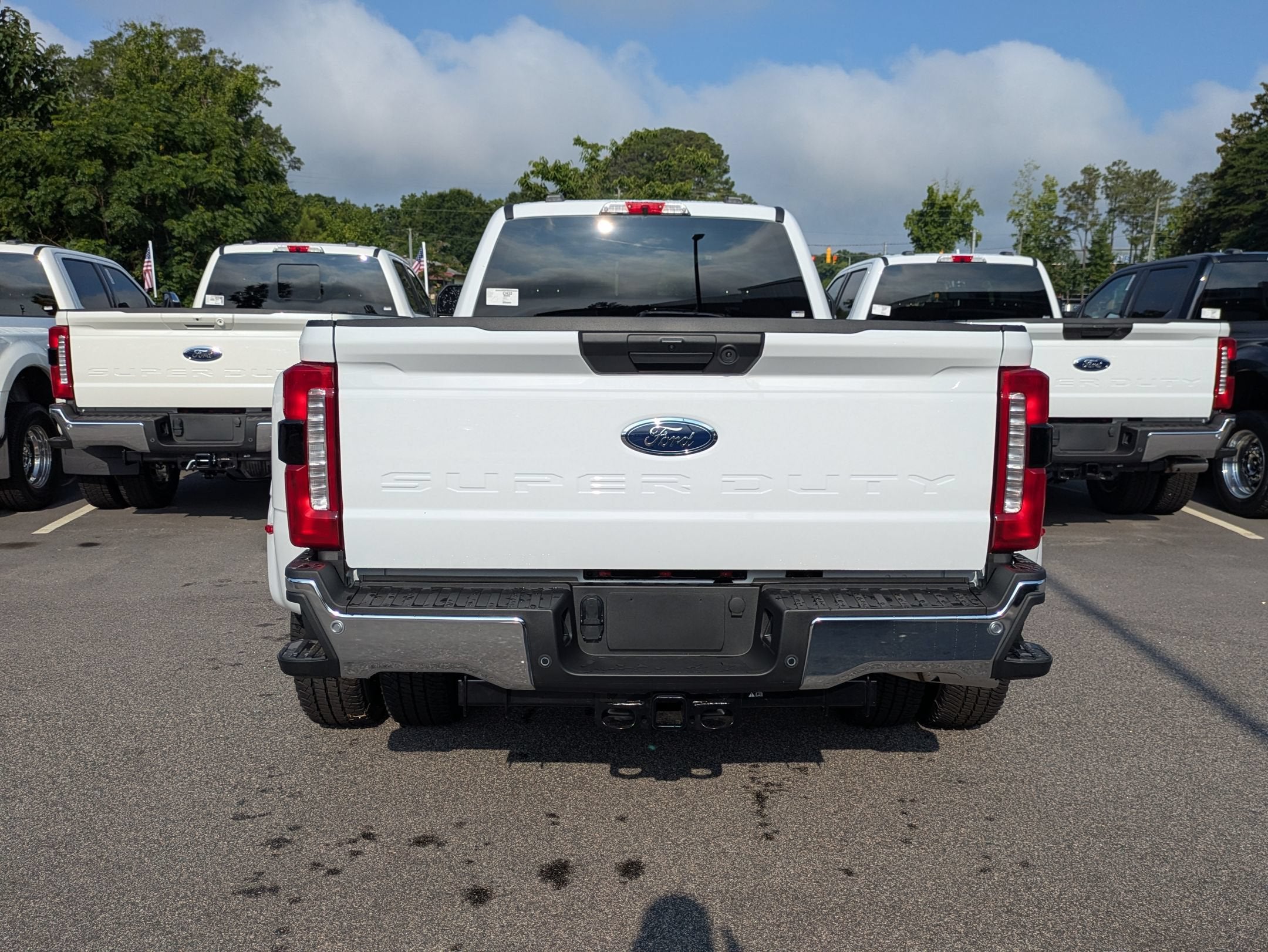2026 Ford Super Duty F-350 DRW XLT