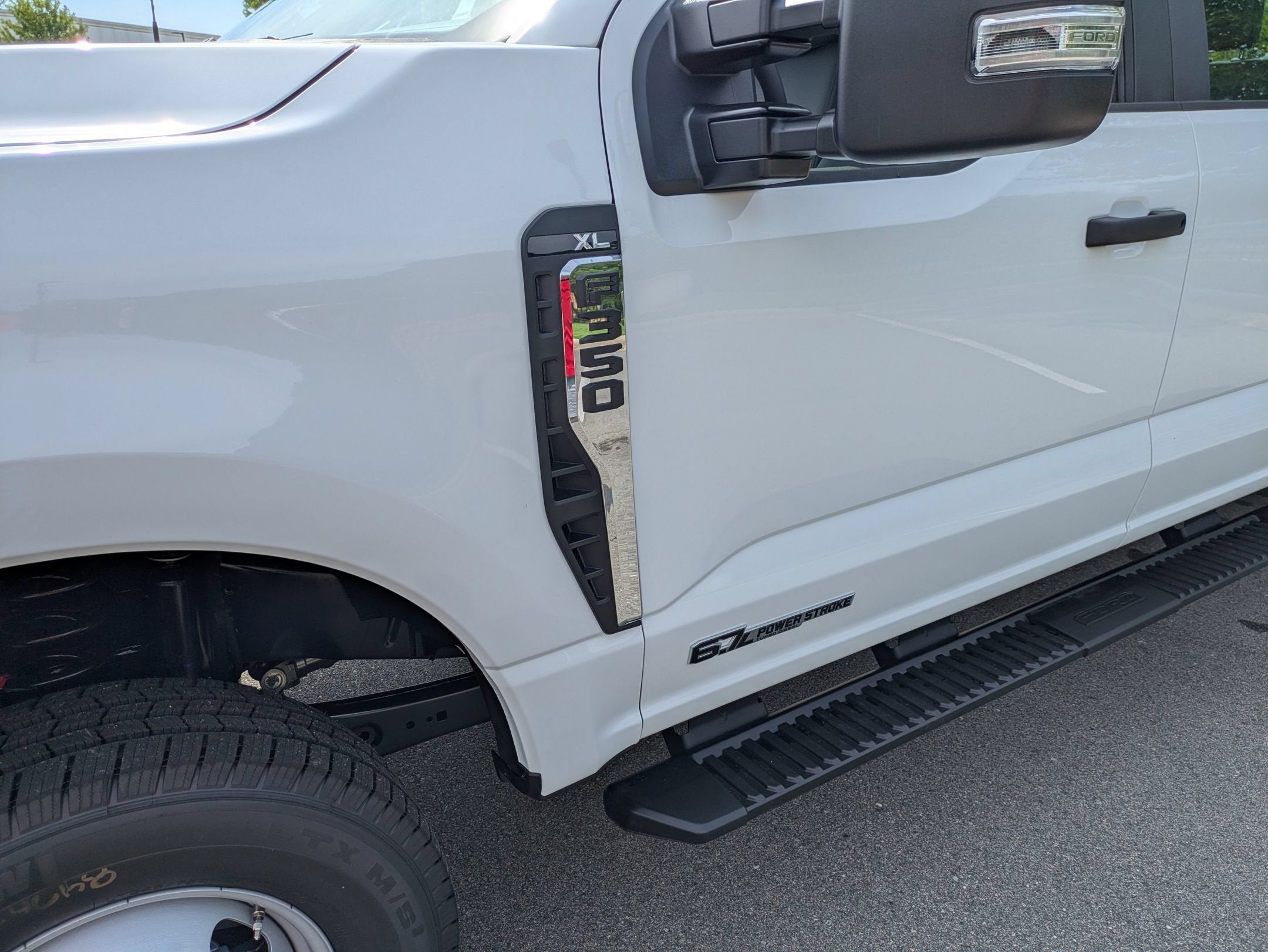 2026 Ford Super Duty F-350 DRW XL
