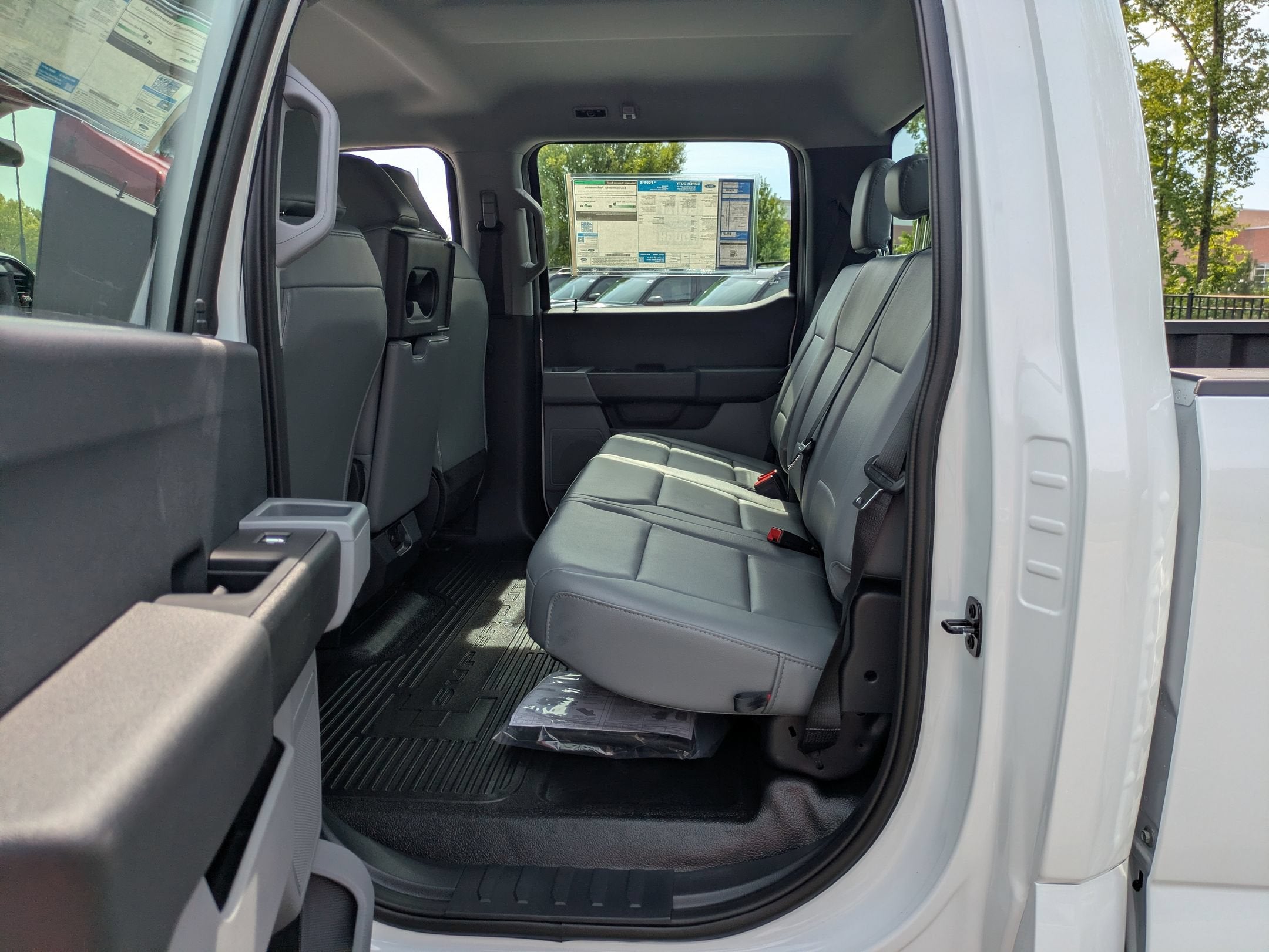 2026 Ford Super Duty F-350 DRW XL