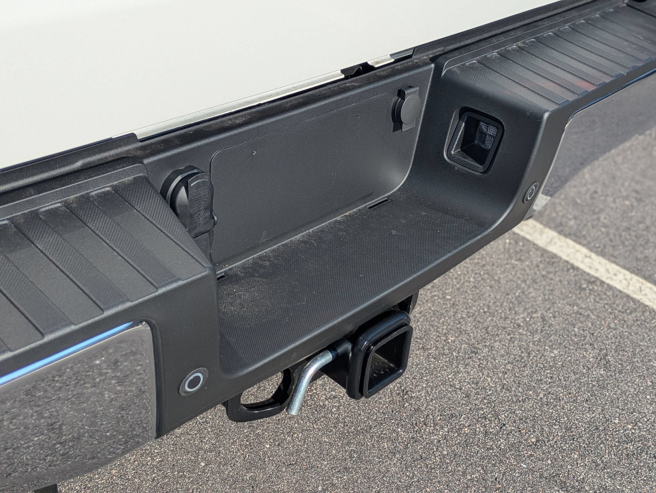 2026 Ford Super Duty F-450 DRW LARIAT