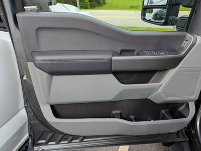 2026 Ford Super Duty F-450 DRW XLT