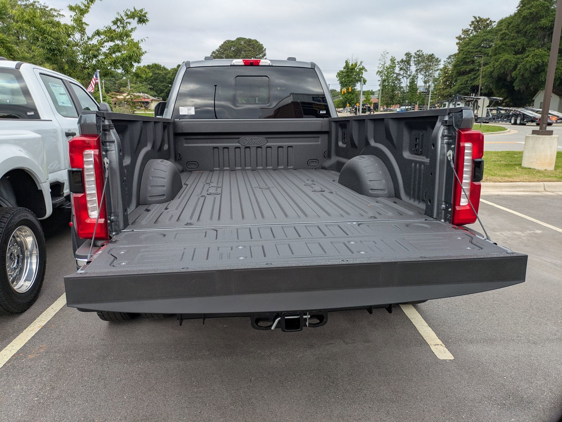 2026 Ford Super Duty F-450 DRW XLT