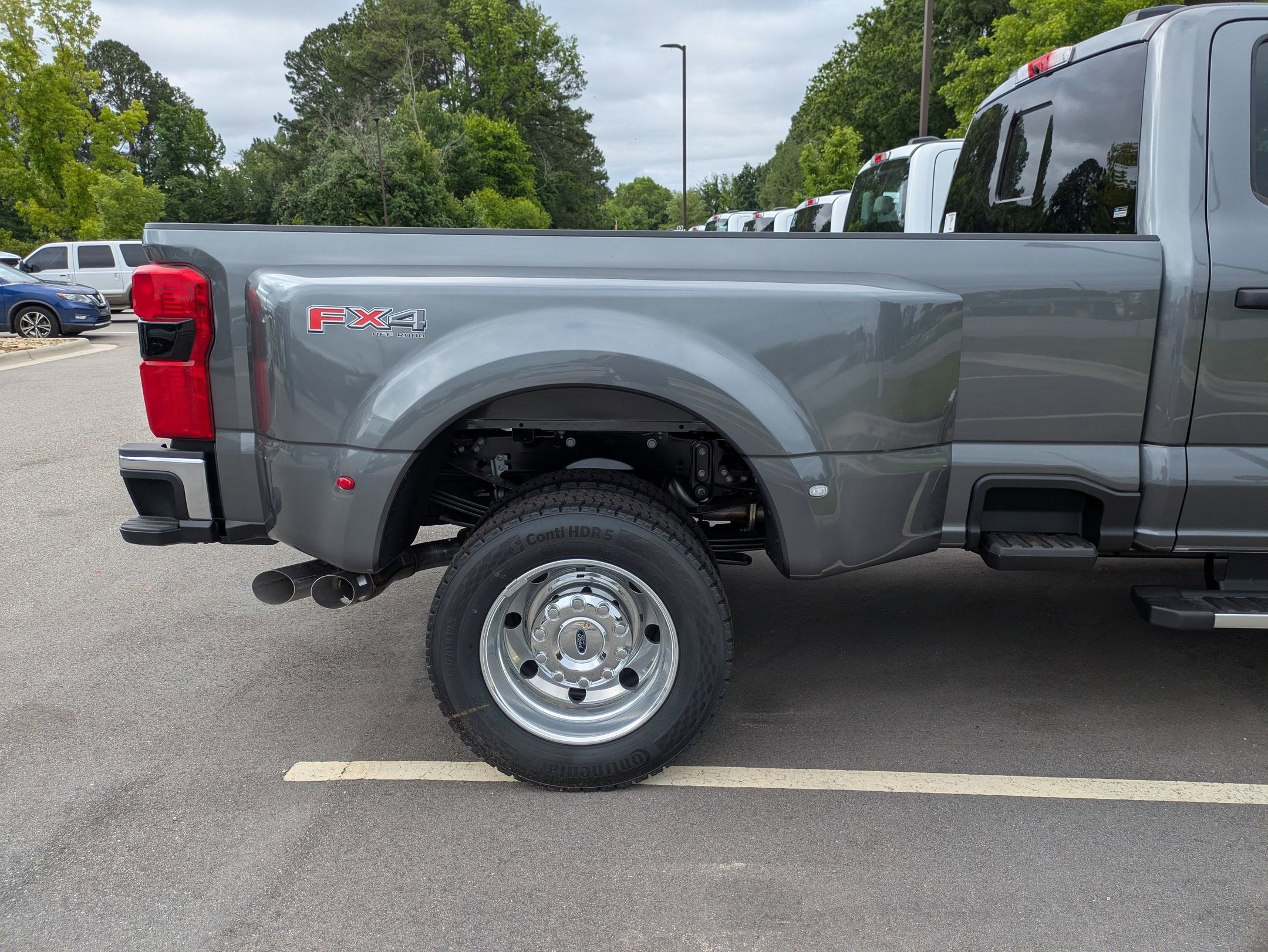 2026 Ford Super Duty F-450 DRW XLT