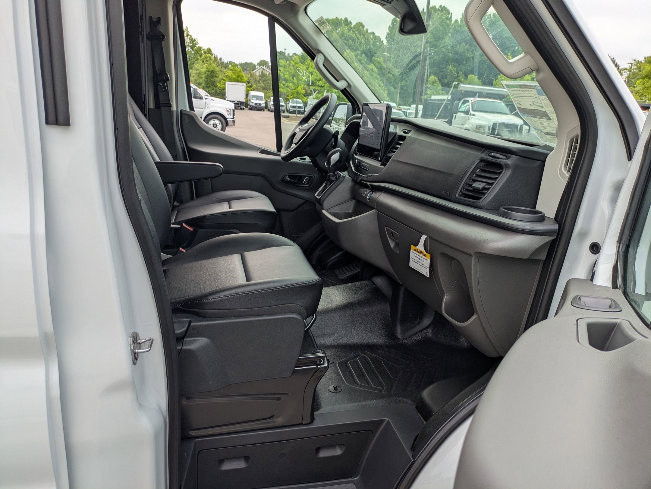 2026 Ford Transit Cargo Van Base