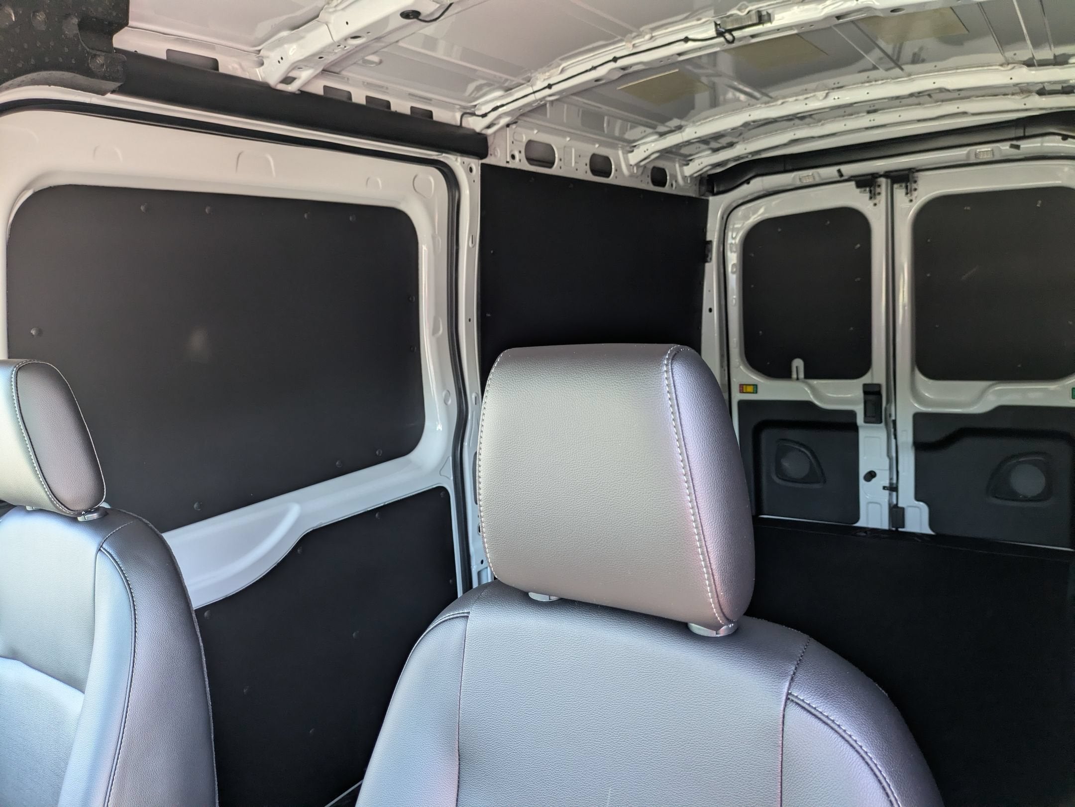 2026 Ford Transit Cargo Van Base