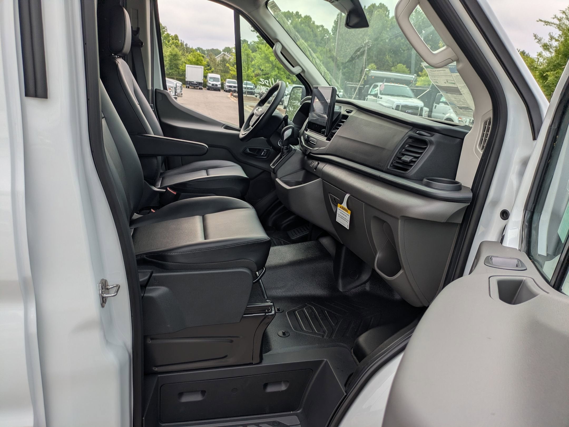 2026 Ford Transit Cargo Van Base